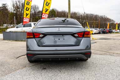 2019 NISSAN ALTIMA view 4