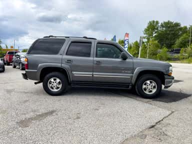 2002 CHEVROLET TAHOE view 2