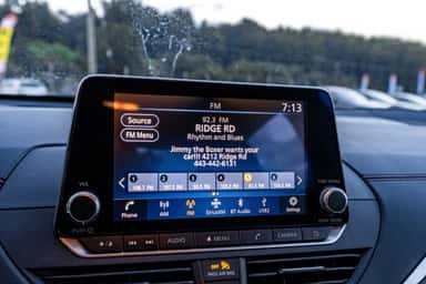 2019 NISSAN ALTIMA view 24