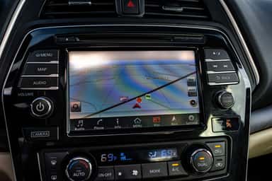 2016 NISSAN MAXIMA view 25