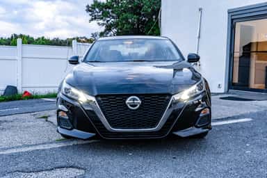 2019 NISSAN ALTIMA view 2