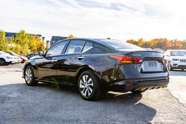 2020 NISSAN ALTIMA view 5