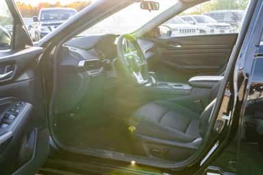 2020 NISSAN ALTIMA view 8