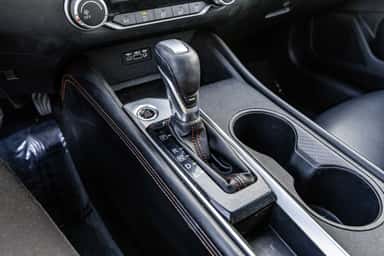 2019 NISSAN ALTIMA view 25