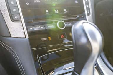 2017 INFINITI Q50 view 23