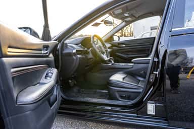 2019 NISSAN ALTIMA view 10