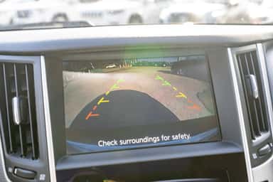 2017 INFINITI Q50 view 21