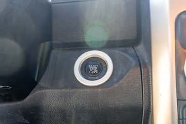 2014 RAM 1500 CREW CAB view 23