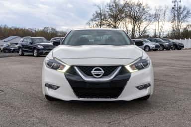 2017 NISSAN MAXIMA view 2