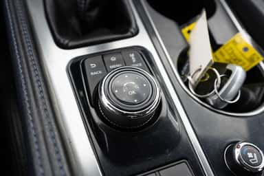 2017 NISSAN MAXIMA view 28