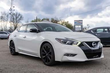 2017 NISSAN MAXIMA view 1