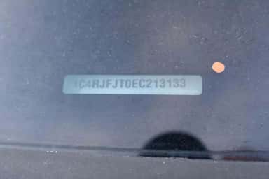 2014 JEEP GRAND CHEROKEE view 26