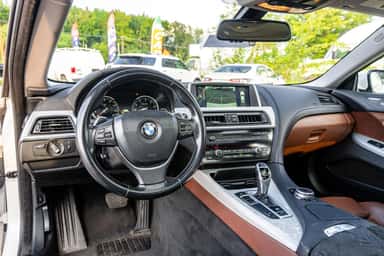 2015 BMW 6 SERIES view 21