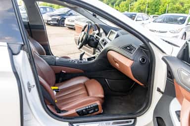 2015 BMW 6 SERIES view 17