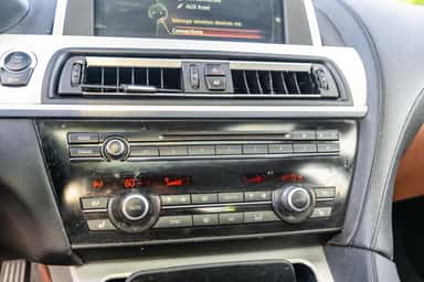 2015 BMW 6 SERIES view 28