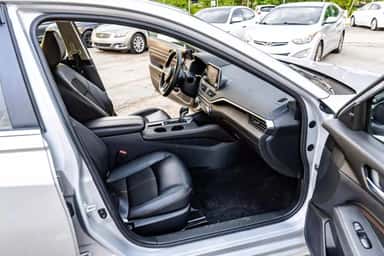 2019 NISSAN ALTIMA view 14