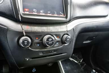 2017 DODGE JOURNEY view 22