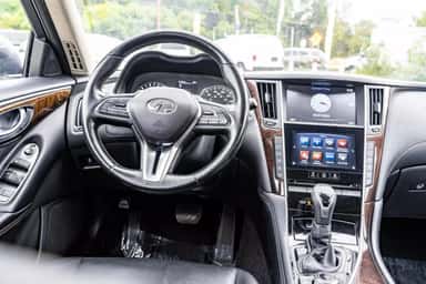 2019 INFINITI Q50 view 13