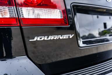 2017 DODGE JOURNEY view 8