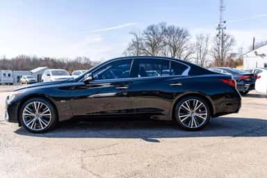 2018 INFINITI Q50 view 4