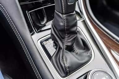 2019 INFINITI Q50 view 22