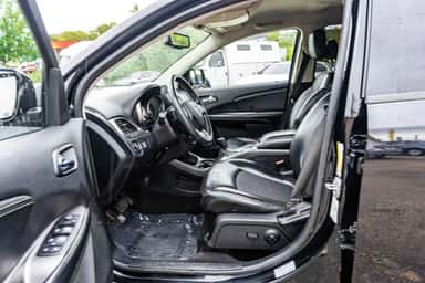 2017 DODGE JOURNEY view 13