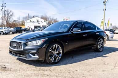 2018 INFINITI Q50 view 3