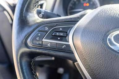 2018 INFINITI Q50 view 25