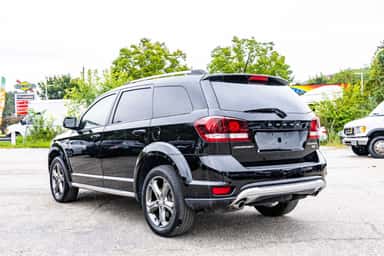 2017 DODGE JOURNEY view 5