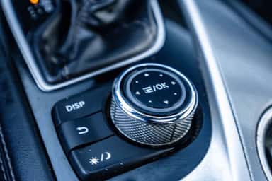 2018 INFINITI Q60 view 27