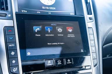 2018 INFINITI Q60 view 24