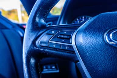 2018 INFINITI Q60 view 18