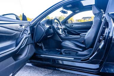 2018 INFINITI Q60 view 15