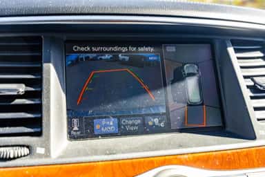 2018 INFINITI QX80 view 33