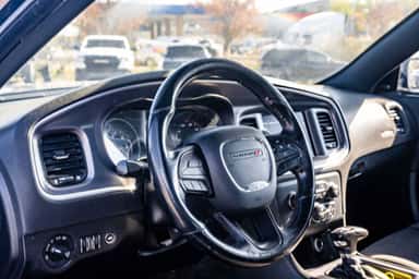 2019 DODGE CHARGER view 10