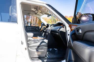 2018 INFINITI QX80 view 9