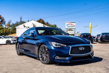 2017 INFINITI Q60 view 1