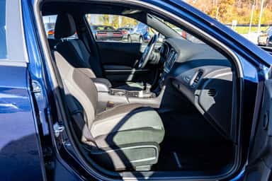 2015 DODGE CHARGER view 9