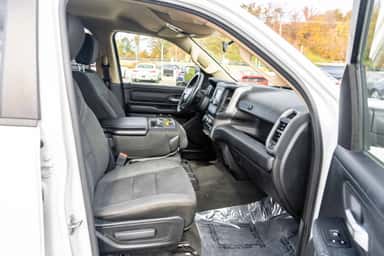 2020 RAM 1500 QUAD CAB view 8