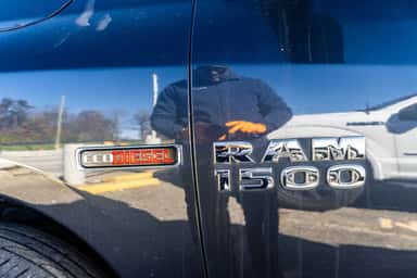 2018 RAM 1500 CREW CAB view 27