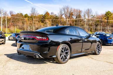 2019 DODGE CHARGER view 5