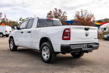 2020 RAM 1500 QUAD CAB view 5