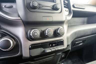 2020 RAM 1500 QUAD CAB view 24