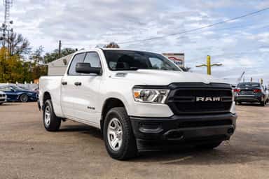 2020 RAM 1500 QUAD CAB view 13