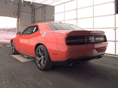2019 DODGE CHALLENGER view 2