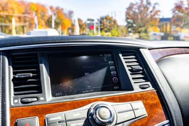 2018 INFINITI QX80 view 29