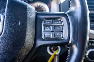 2018 RAM 1500 CREW CAB view 19