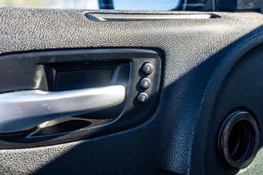 2019 DODGE CHARGER view 15