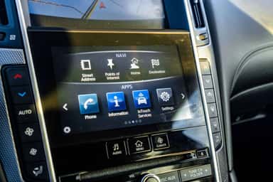 2018 INFINITI Q50 view 25