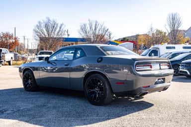 2017 DODGE CHALLENGER view 5